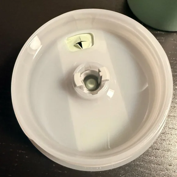 Stanley Mint Green Travel Mug - Picture 8 of 8